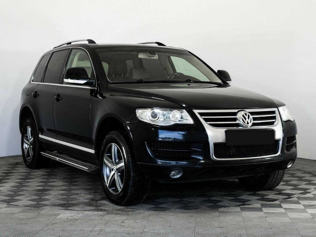 Volkswagen Touareg с пробегом — 2009 год. Фото: #2