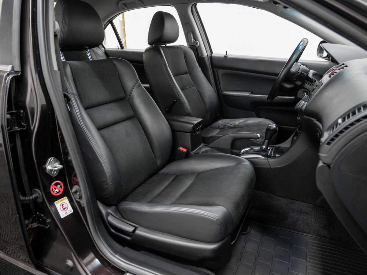 Honda Accord с пробегом — 2007 год. Фото: #7