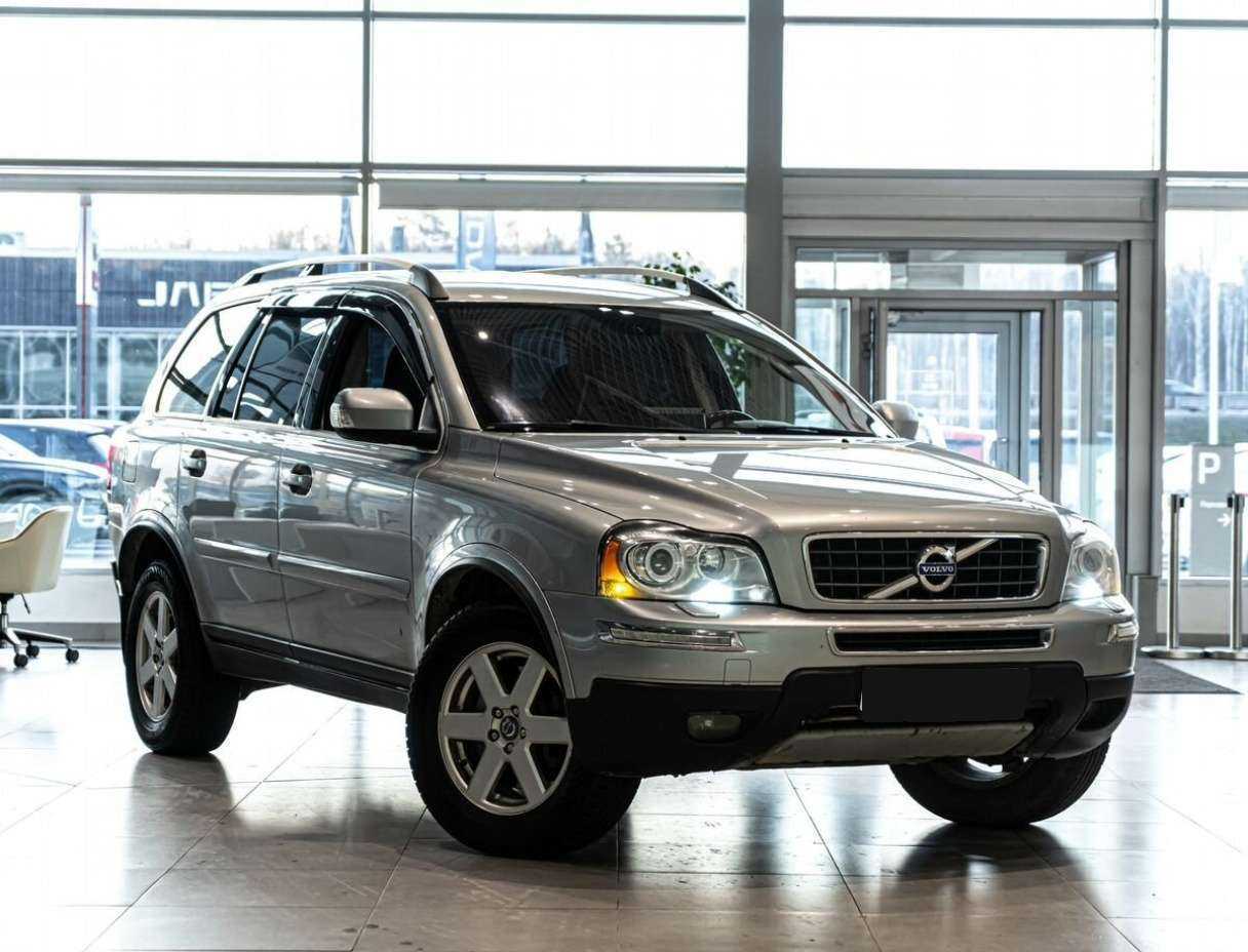 Volvo XC90 с пробегом — 2010 год. Фото: #1