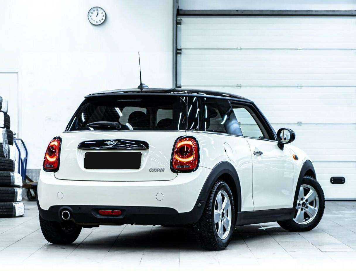 Mini Hatch с пробегом — 2018 год. Фото: #2