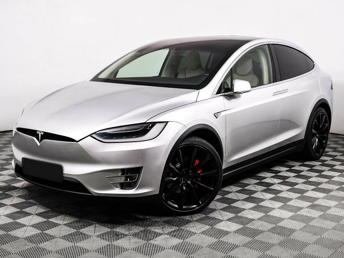 Tesla Model X с пробегом — 2016 год. Посмотреть фото