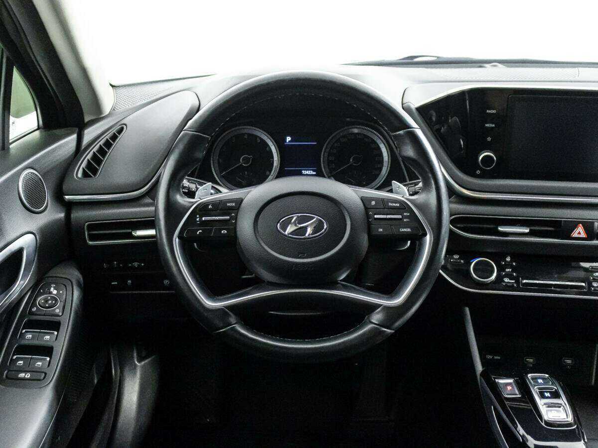 Hyundai Sonata с пробегом — 2021 год. Фото: #18