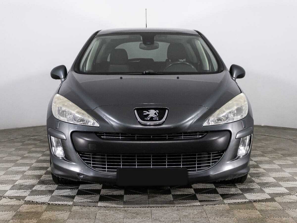 Peugeot 308 с пробегом — 2008 год. Фото: #1