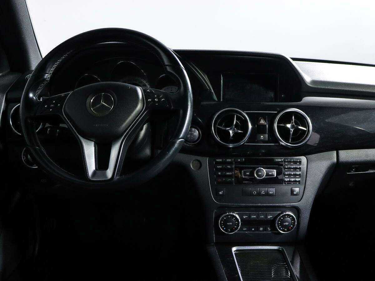Mercedes-Benz GLK-Класс с пробегом — 2014 год. Фото: #8