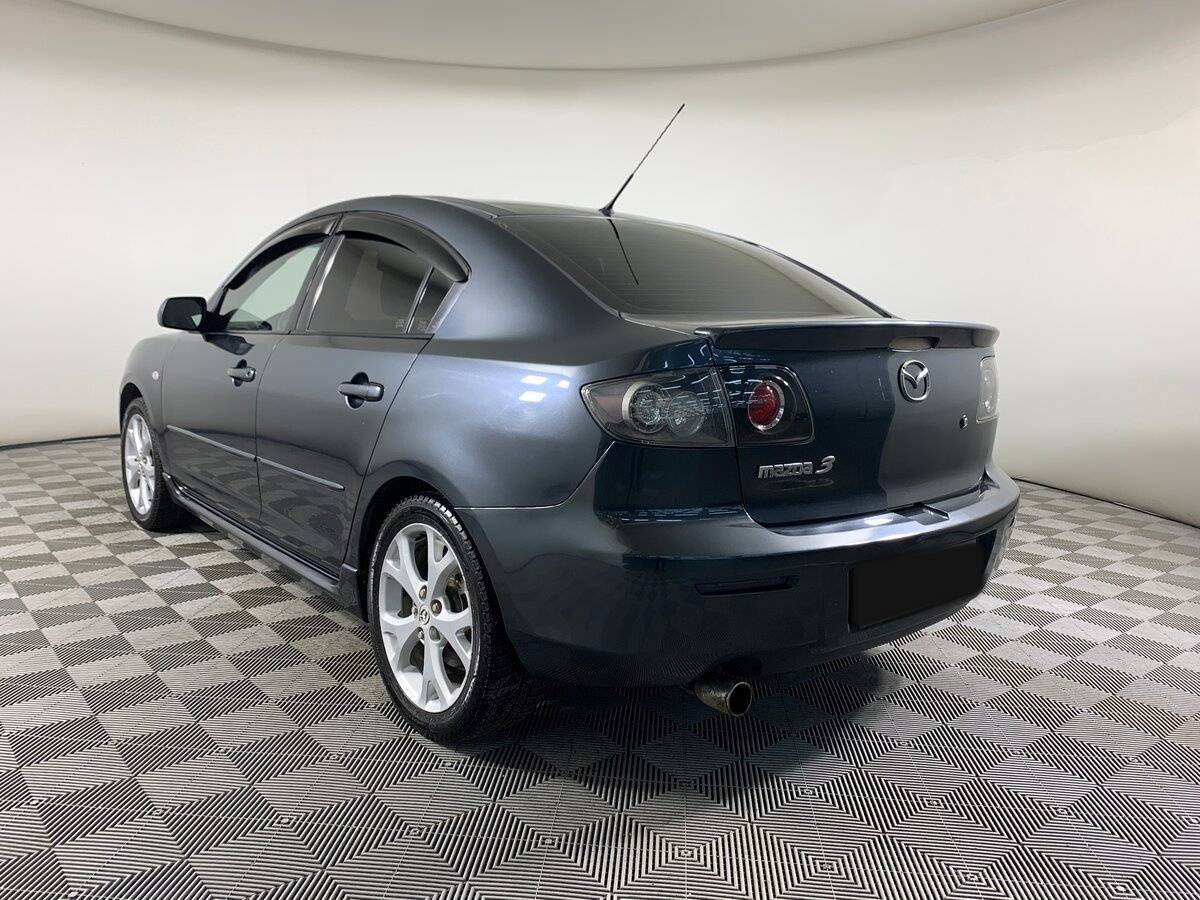 Mazda 3 с пробегом — 2008 год. Фото: #6