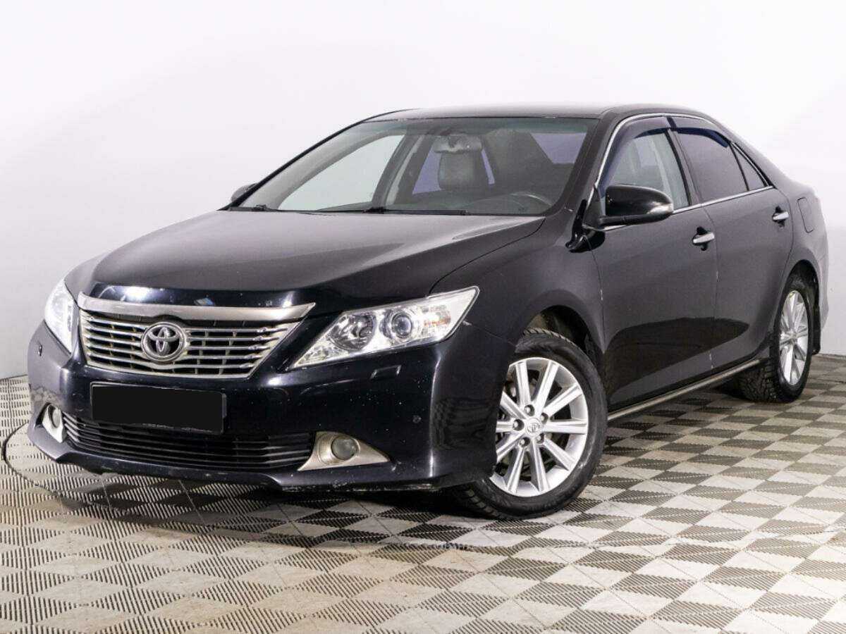 Toyota Camry с пробегом — 2013 год. Посмотреть фото