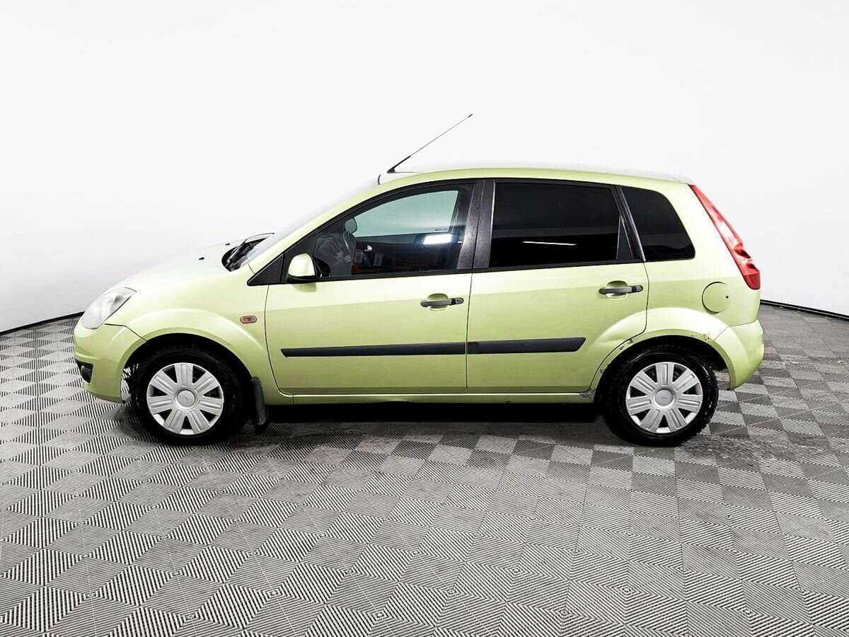 Ford Fiesta с пробегом — 2007 год. Фото: #7