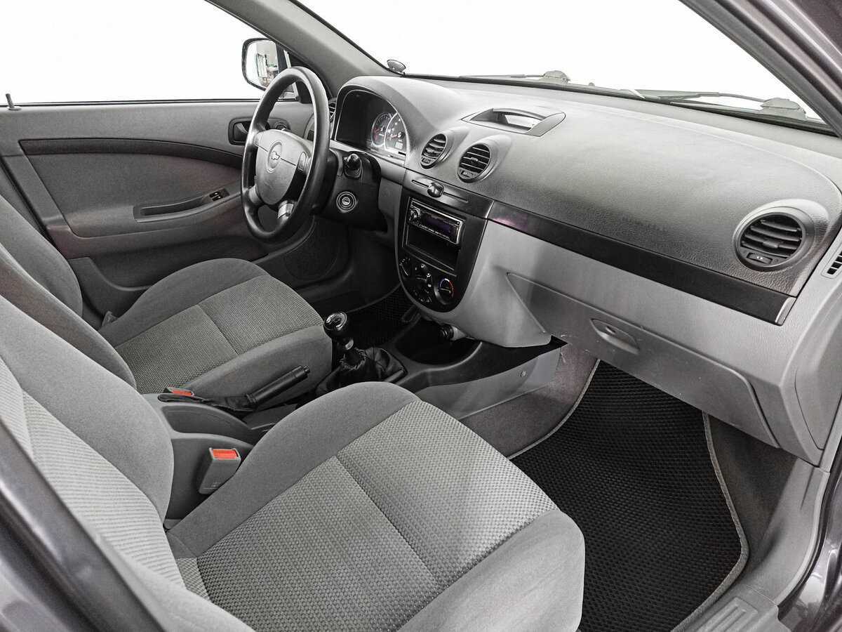 Chevrolet Lacetti с пробегом — 2012 год. Фото: #10