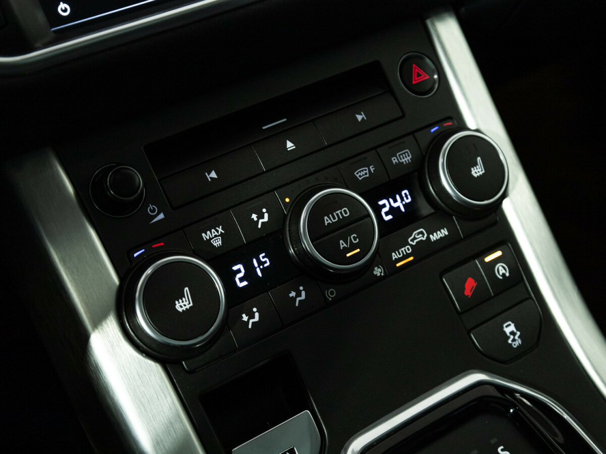 Land Rover Range Rover Evoque с пробегом — 2015 год. Фото: #13