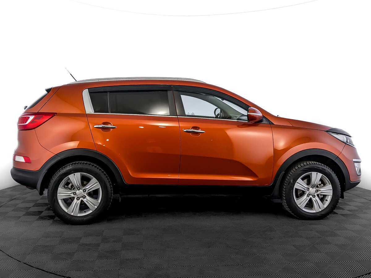 Kia Sportage с пробегом — 2013 год. Фото: #3
