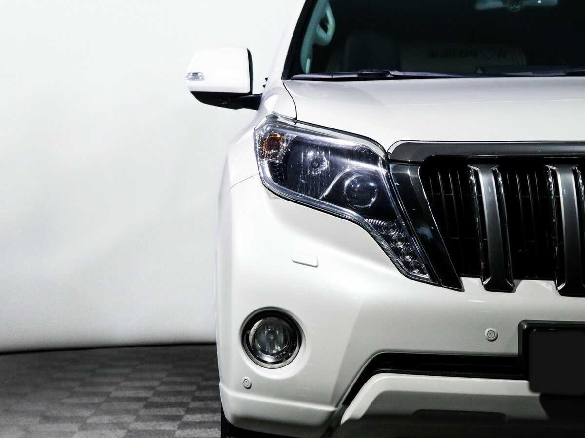 Toyota Land Cruiser Prado с пробегом — 2013 год. Фото: #17