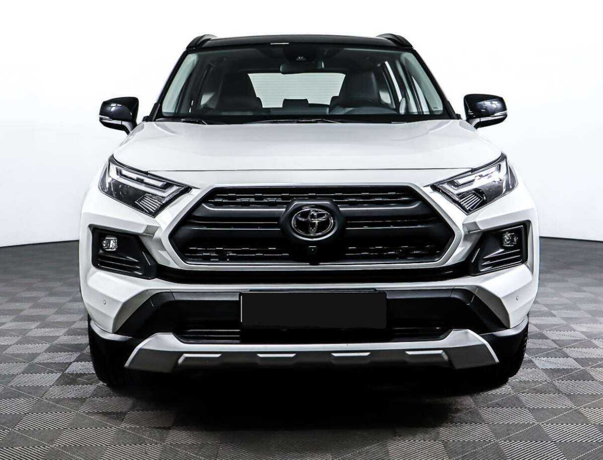 Toyota RAV4 с пробегом — 2023 год. Фото: #1