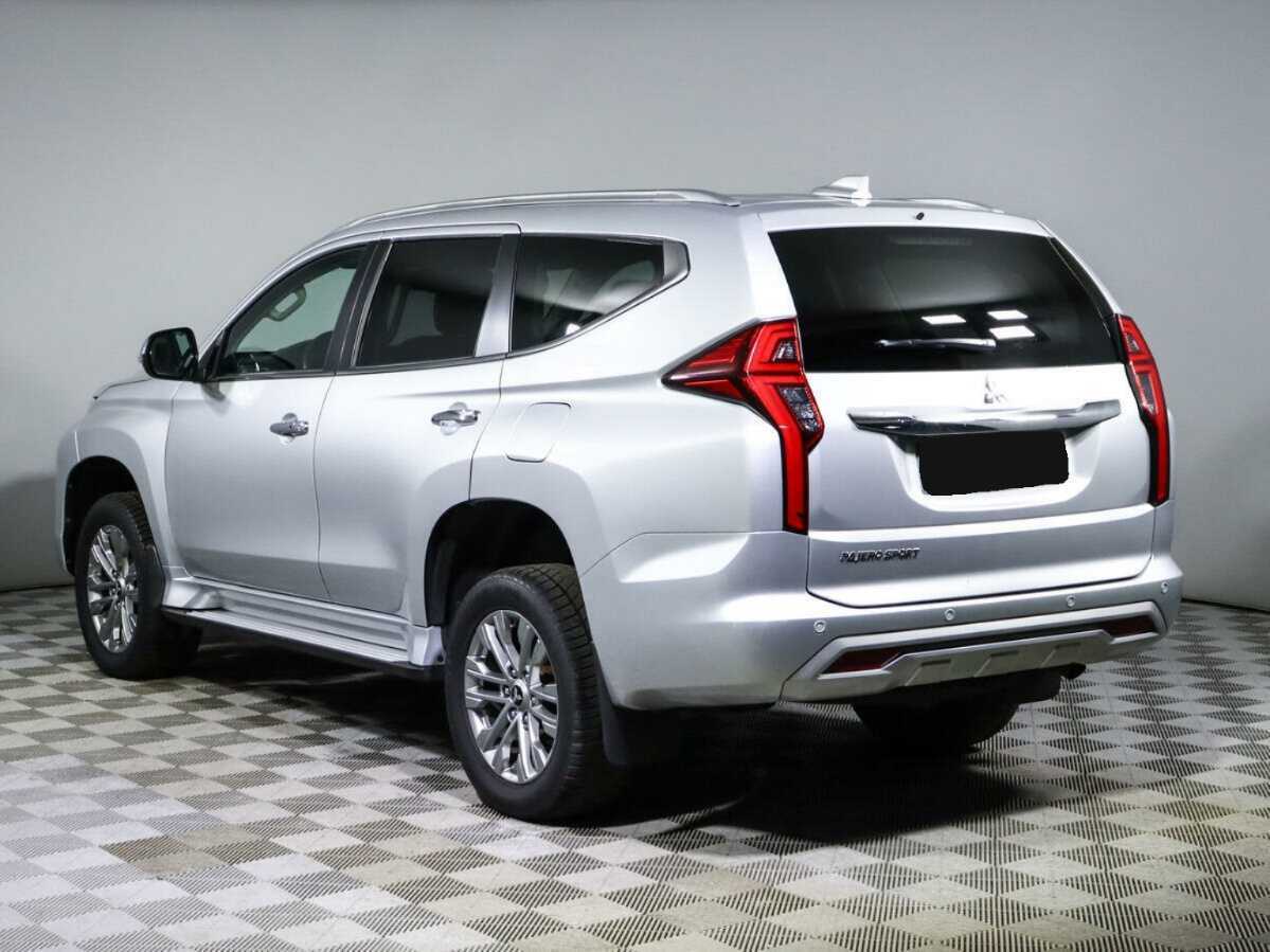 Mitsubishi Pajero Sport с пробегом — 2021 год. Фото: #5