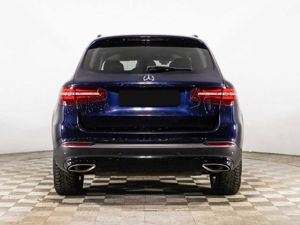 Mercedes-Benz GLC с пробегом — 2017 год. Фото: #4
