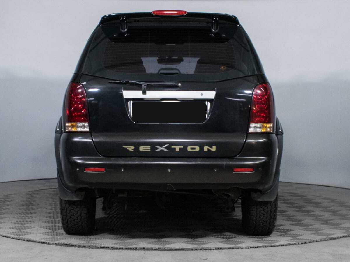 SsangYong Rexton с пробегом — 2006 год. Фото: #5
