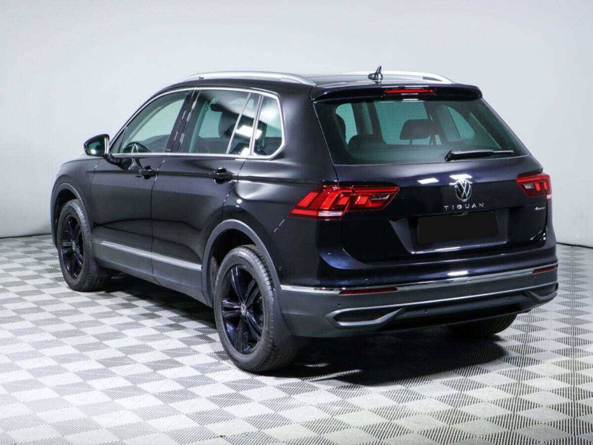 Volkswagen Tiguan с пробегом — 2021 год. Фото: #6