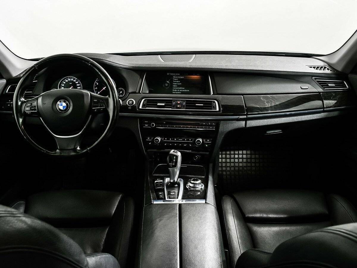 BMW 7 серии с пробегом — 2012 год. Фото: #8