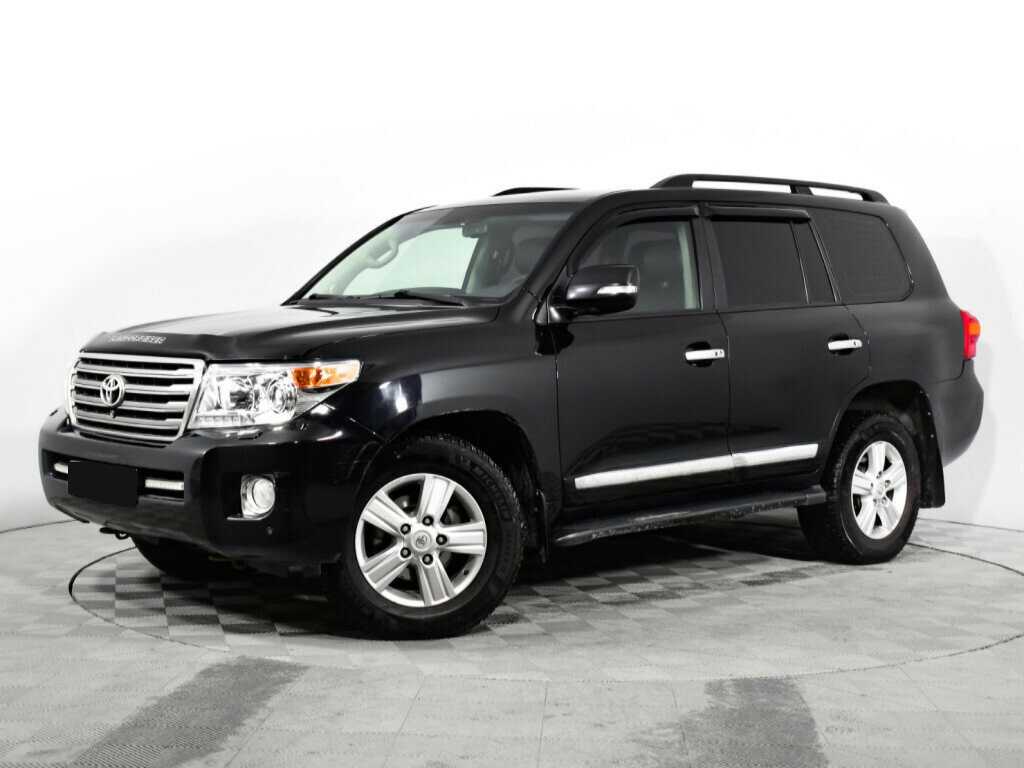 Toyota Land Cruiser с пробегом — 2012 год. Фото: #0