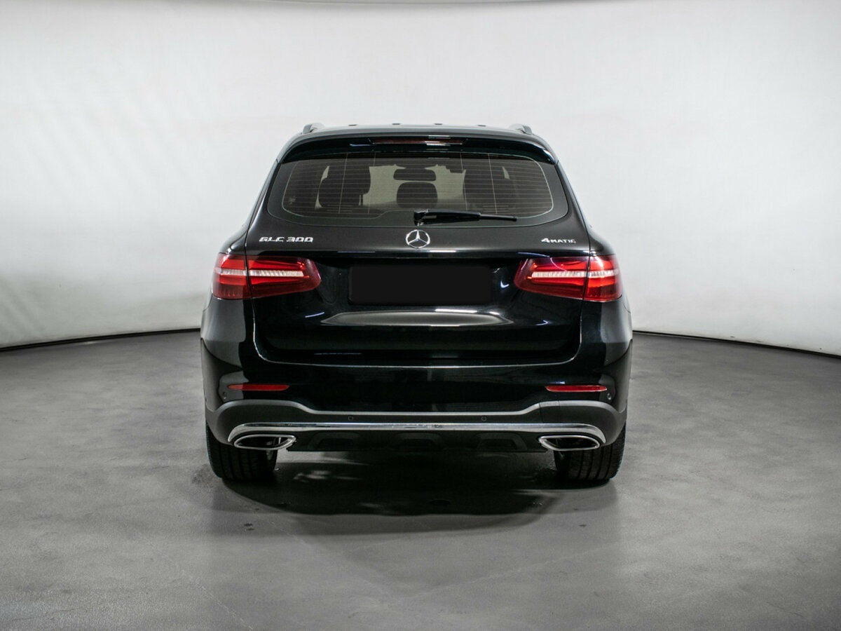 Mercedes-Benz GLC с пробегом — 2017 год. Фото: #5
