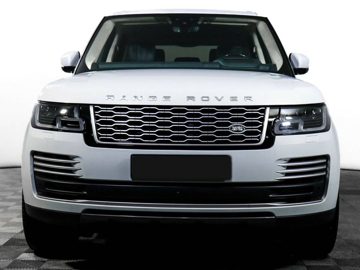 Land Rover Range Rover с пробегом — 2021 год. Фото: #1