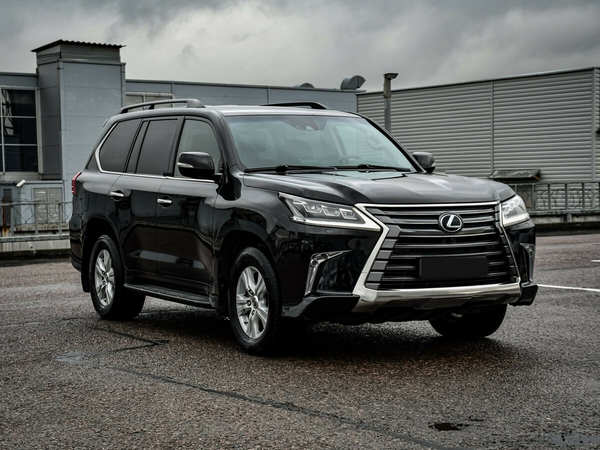 Lexus LX с пробегом — 2016 год. Фото: #2