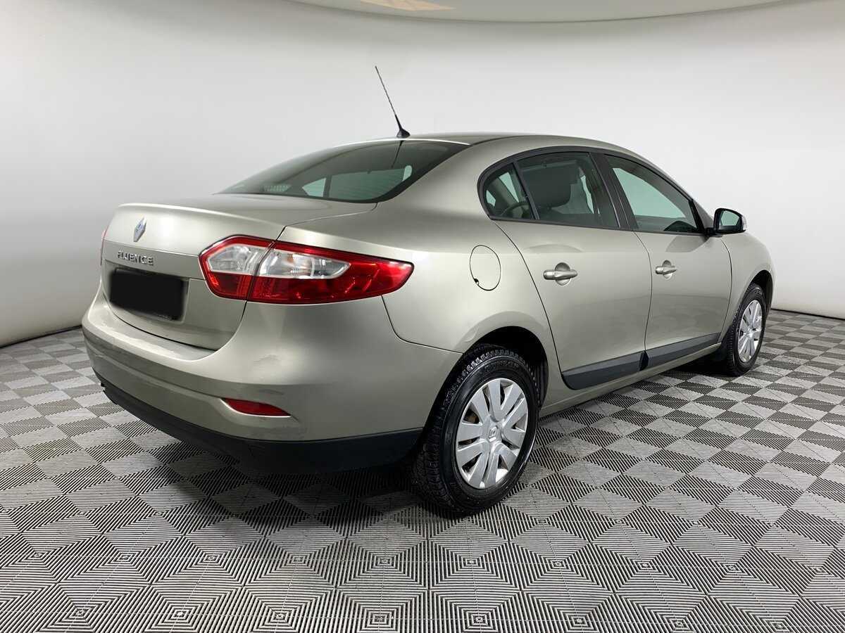 Renault Fluence с пробегом — 2013 год. Фото: #4