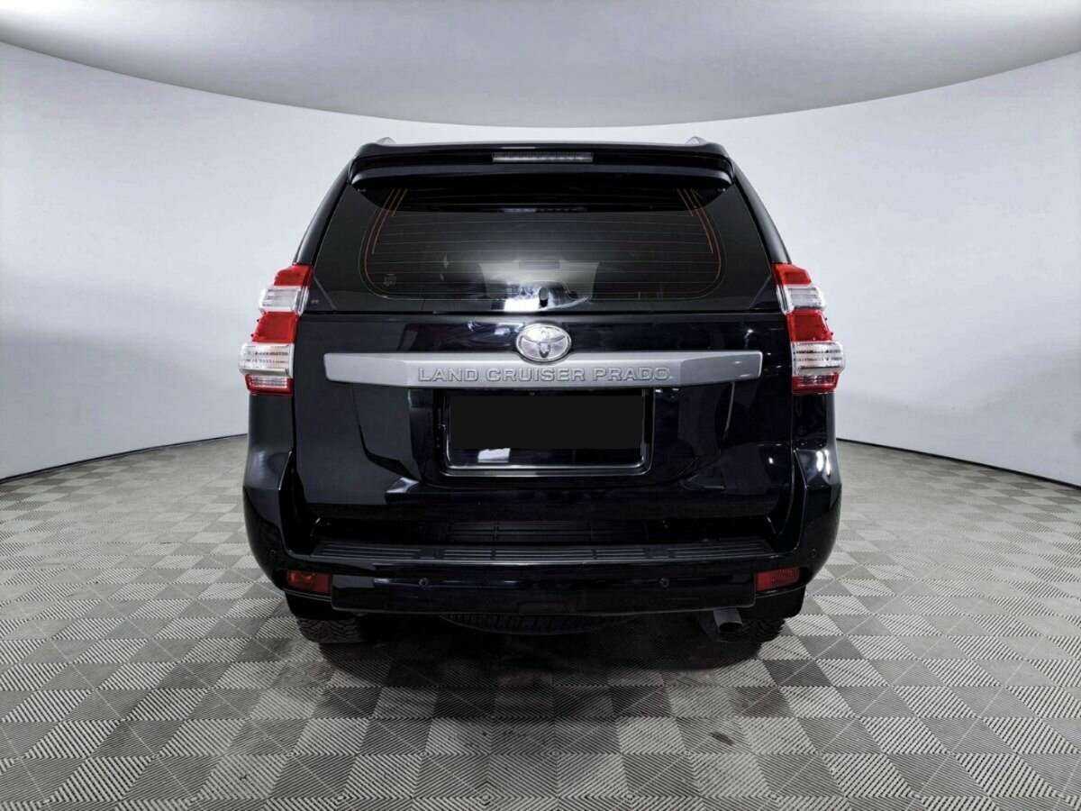 Toyota Land Cruiser Prado с пробегом — 2014 год. Фото: #5