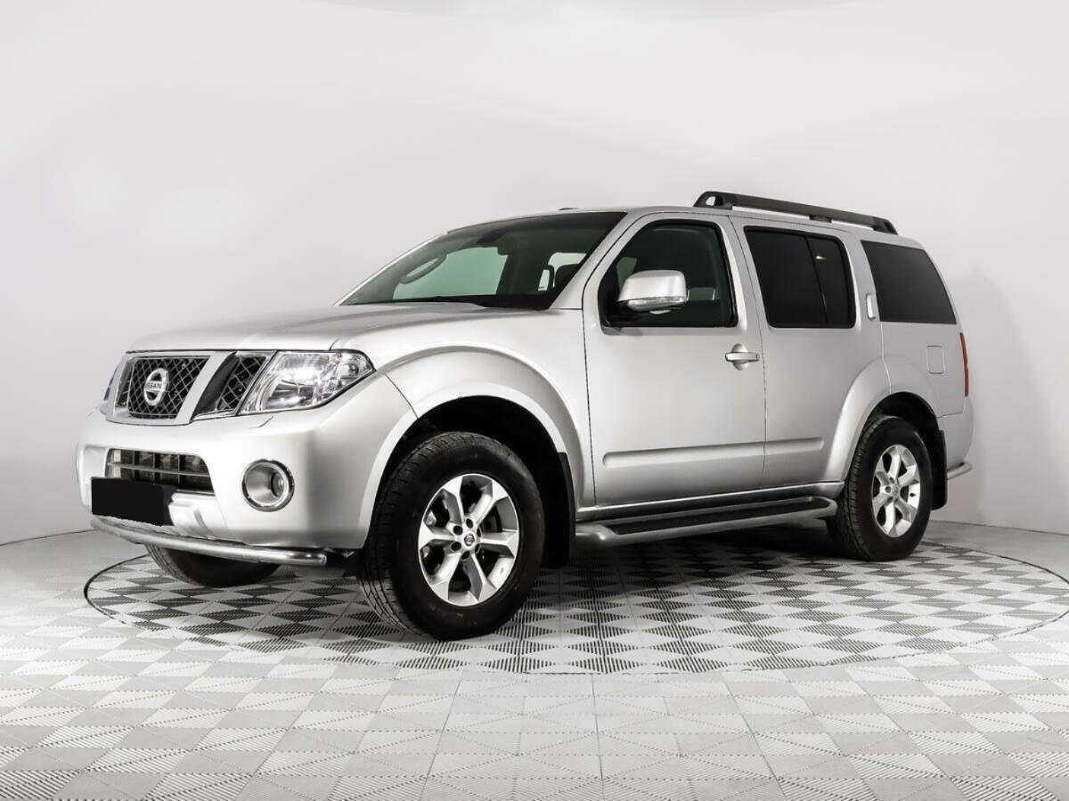 Nissan Pathfinder с пробегом — 2012 год. Фото: #0