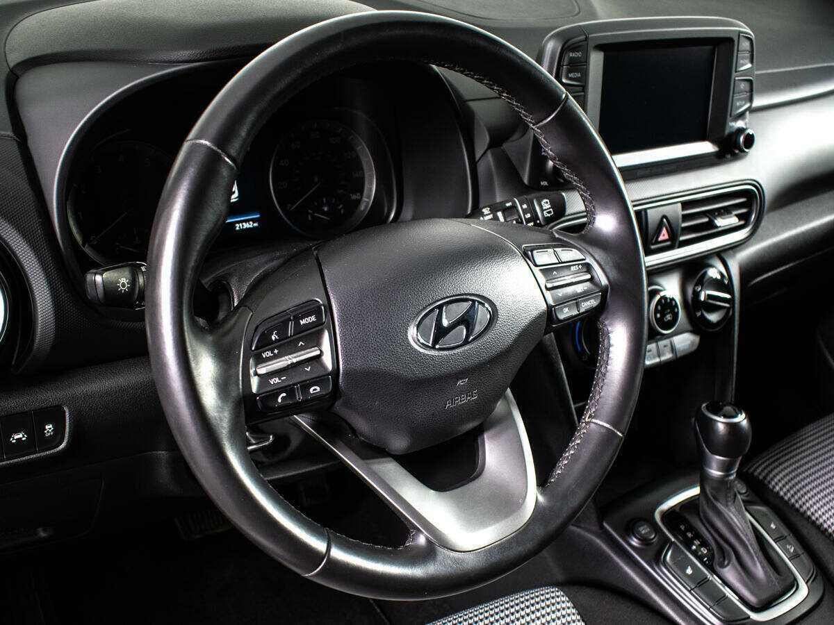 Hyundai Kona с пробегом — 2021 год. Фото: #12