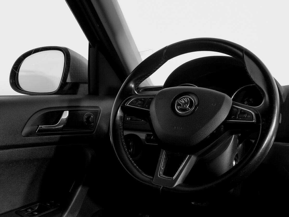 Skoda Yeti с пробегом — 2016 год. Фото: #14