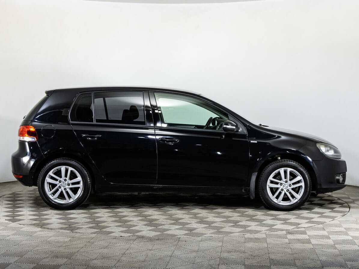 Volkswagen Golf с пробегом — 2012 год. Фото: #3