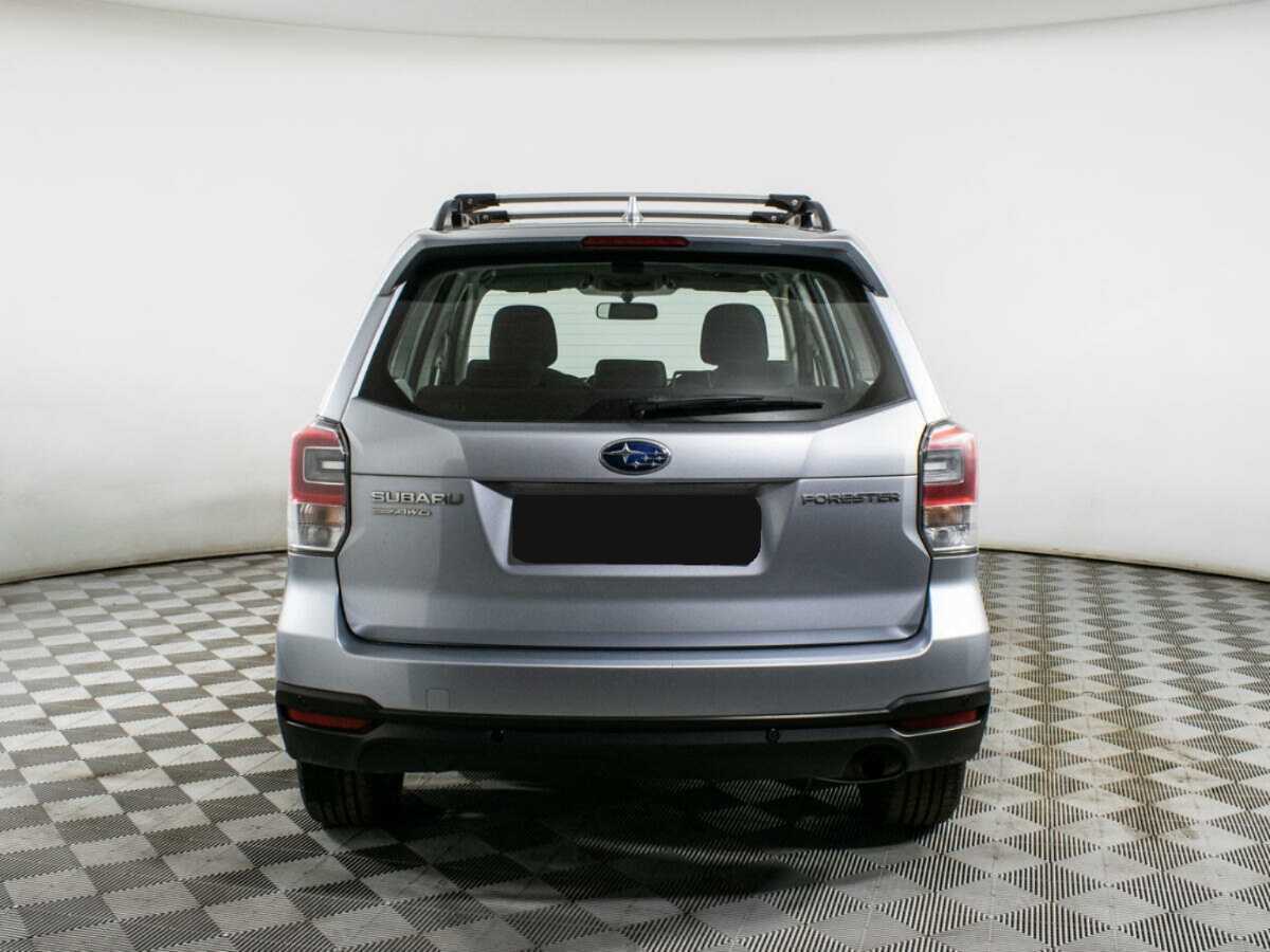 Subaru Forester с пробегом — 2017 год. Фото: #4