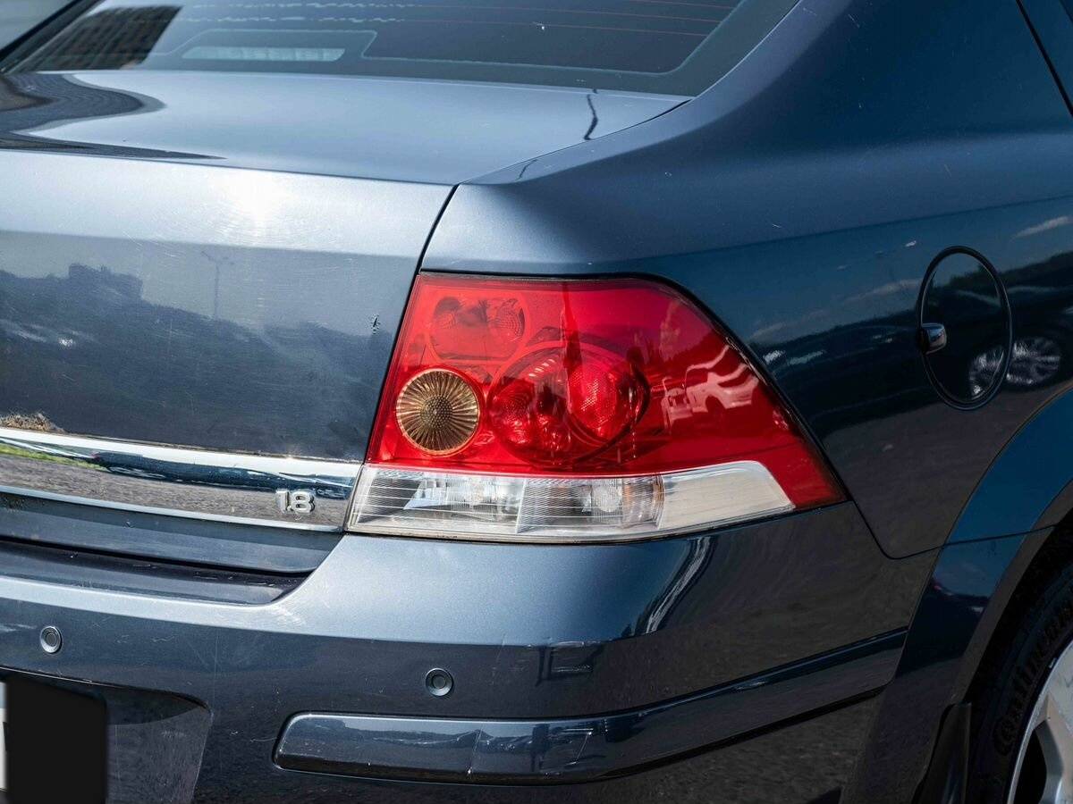 Opel Astra с пробегом — 2008 год. Фото: #21