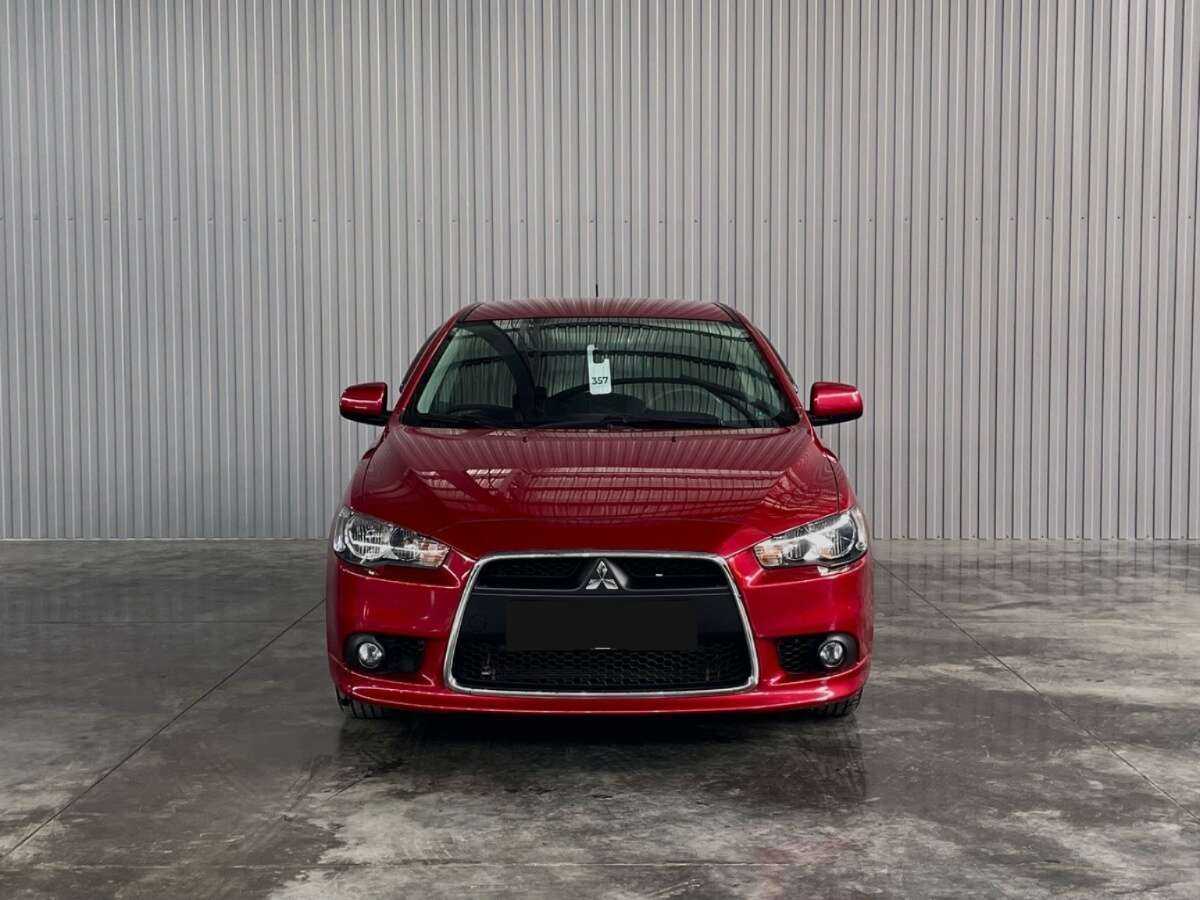 Mitsubishi Lancer с пробегом — 2011 год. Фото: #0