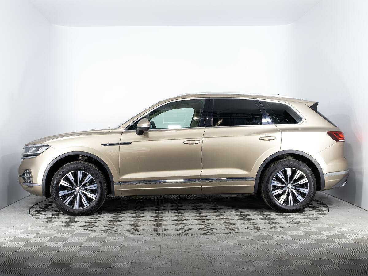 Volkswagen Touareg с пробегом — 2018 год. Фото: #7