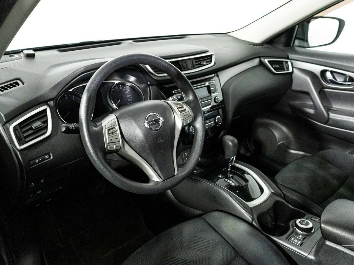 Nissan X-Trail с пробегом — 2015 год. Фото: #10