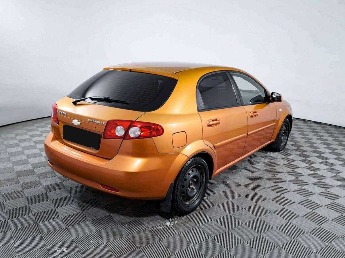 Chevrolet Lacetti с пробегом — 2006 год. Фото: #4