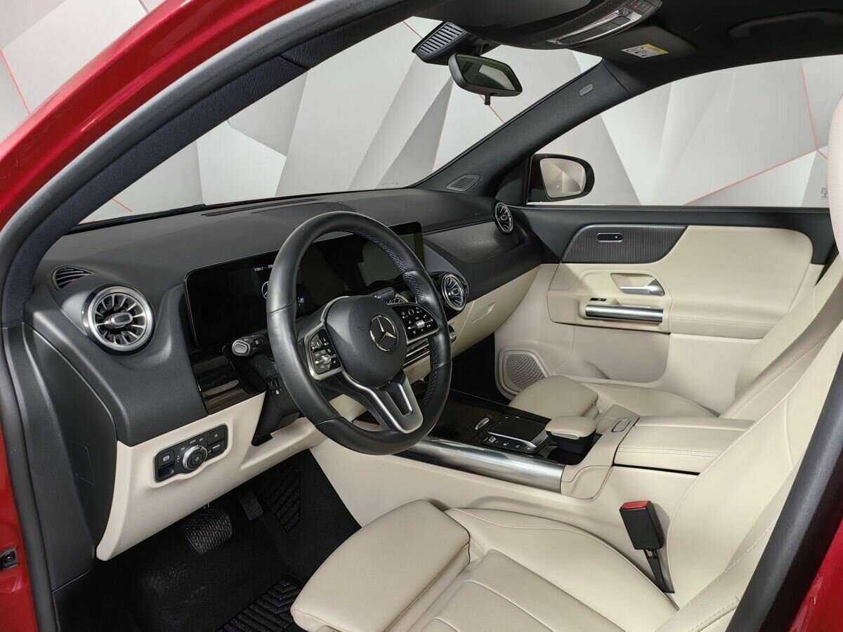 Mercedes-Benz GLA с пробегом — 2020 год. Фото: #12