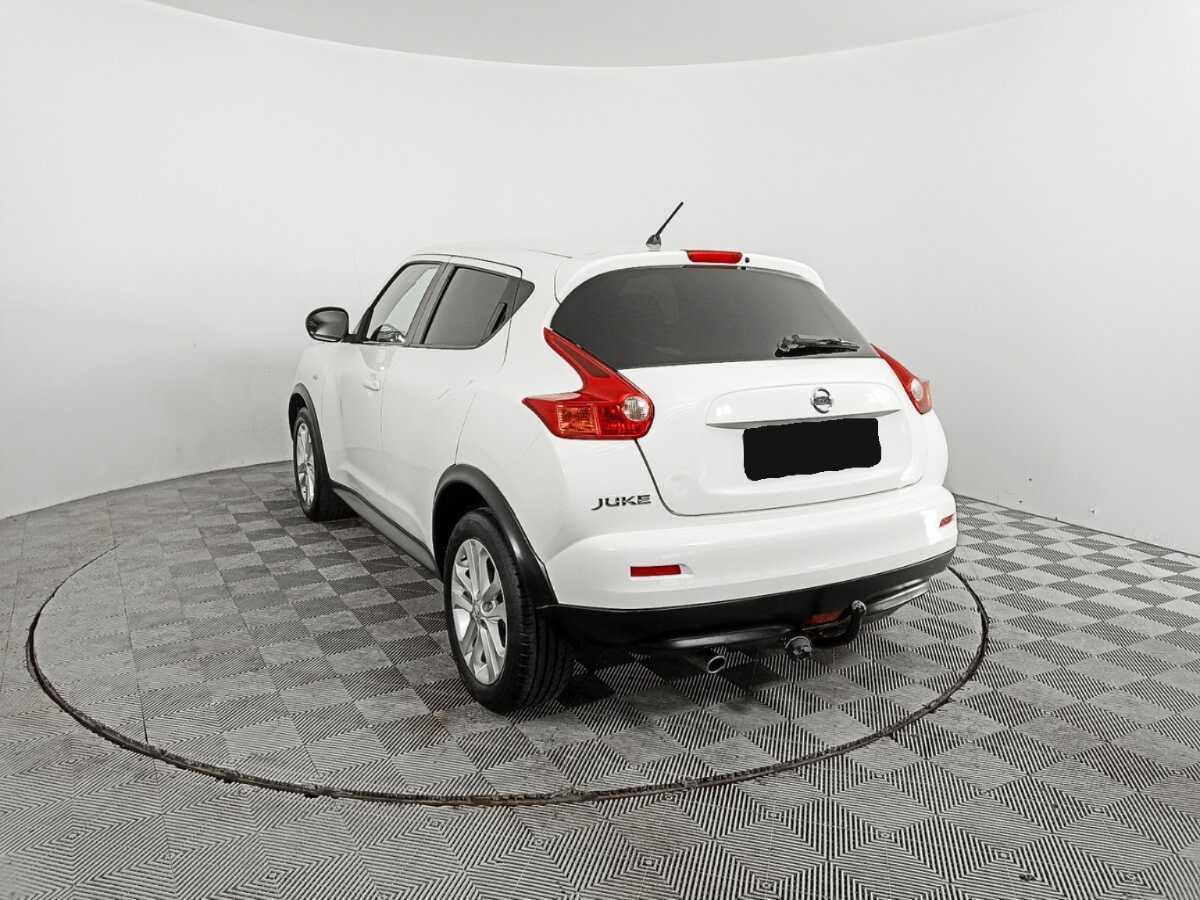 Nissan Juke с пробегом — 2011 год. Фото: #6