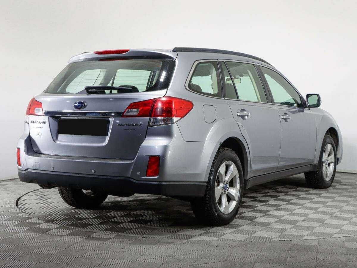 Subaru Legacy с пробегом — 2010 год. Фото: #3