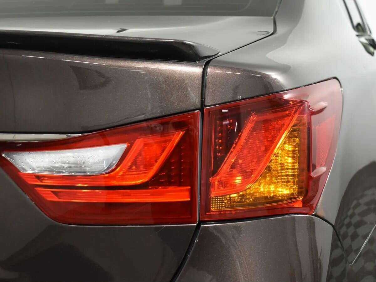 Lexus GS с пробегом — 2012 год. Фото: #7