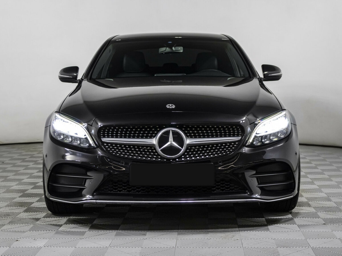 Mercedes-Benz C-Класс с пробегом — 2018 год. Фото: #1