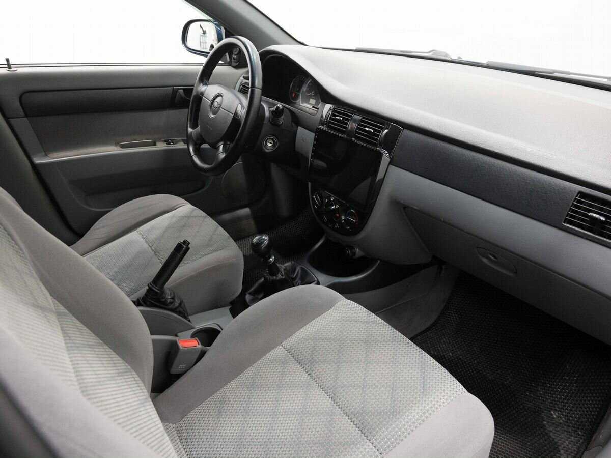 Chevrolet Lacetti с пробегом — 2008 год. Фото: #10