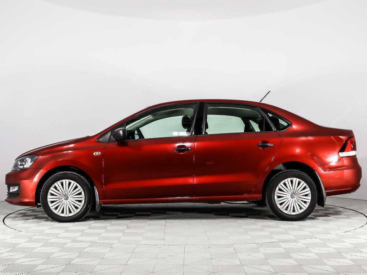 Volkswagen Polo с пробегом — 2016 год. Фото: #7