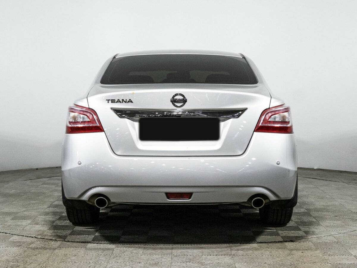 Nissan Teana с пробегом — 2015 год. Фото: #5
