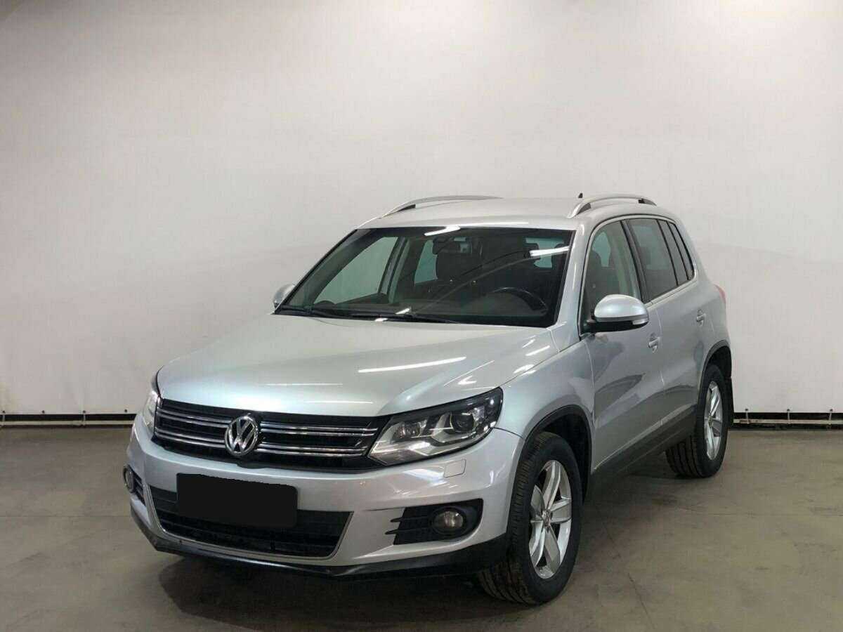 Volkswagen Tiguan с пробегом — 2011 год. Фото: #0