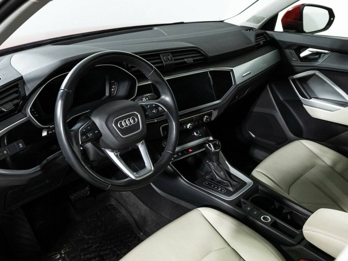 Audi Q3 с пробегом — 2021 год. Фото: #10