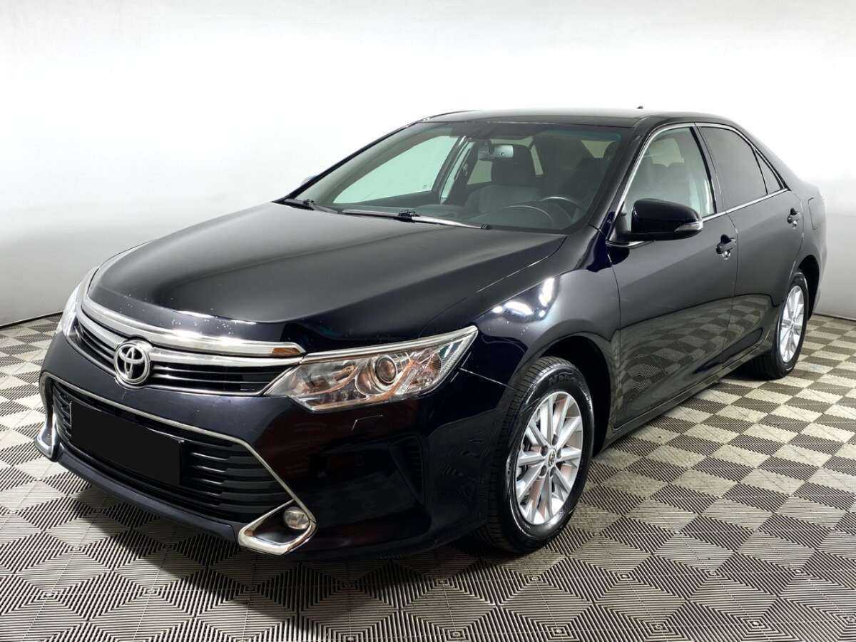 Toyota Camry с пробегом — 2017 год. Фото: #0