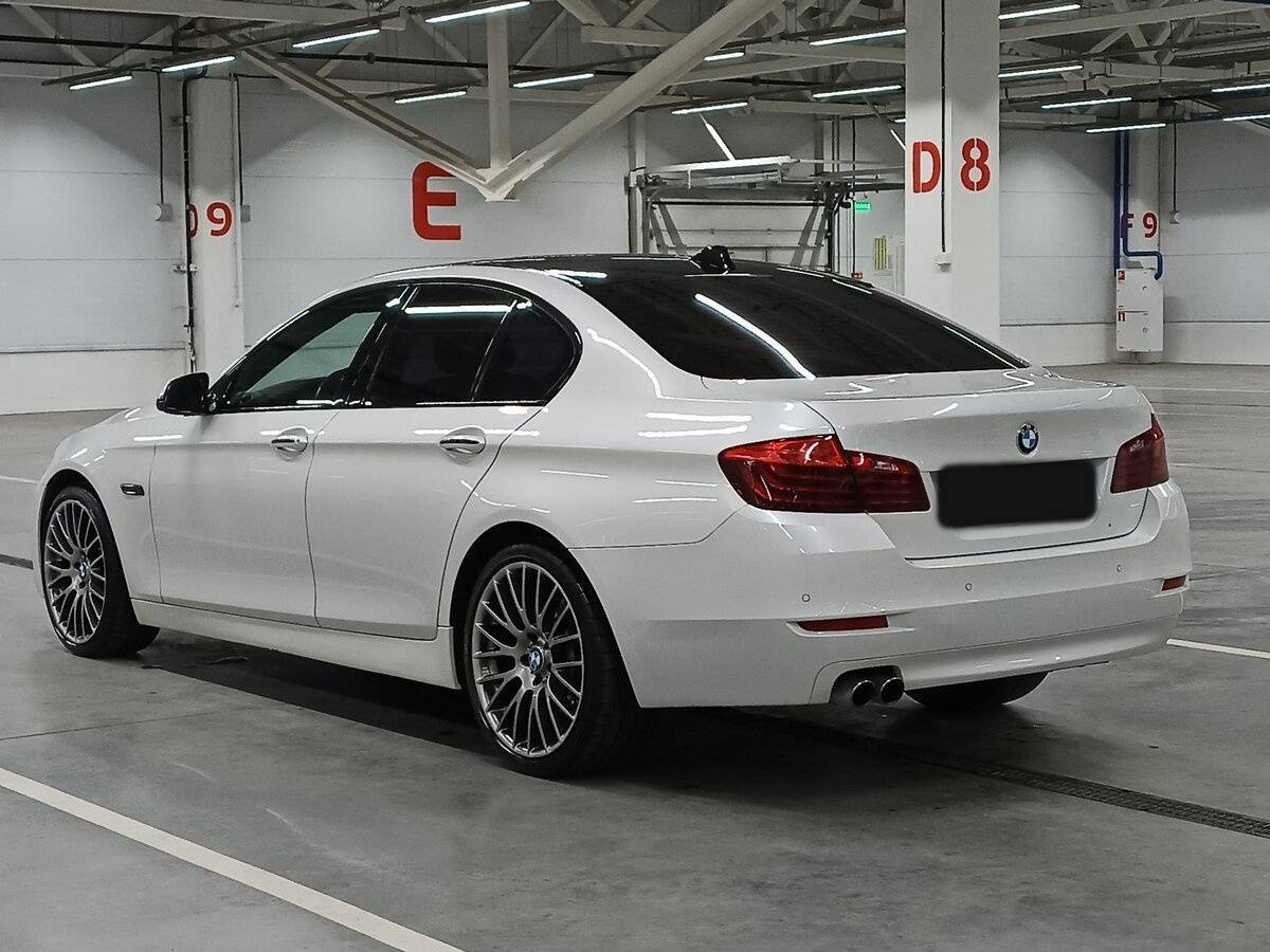 BMW 5 серии с пробегом — 2015 год. Фото: #6