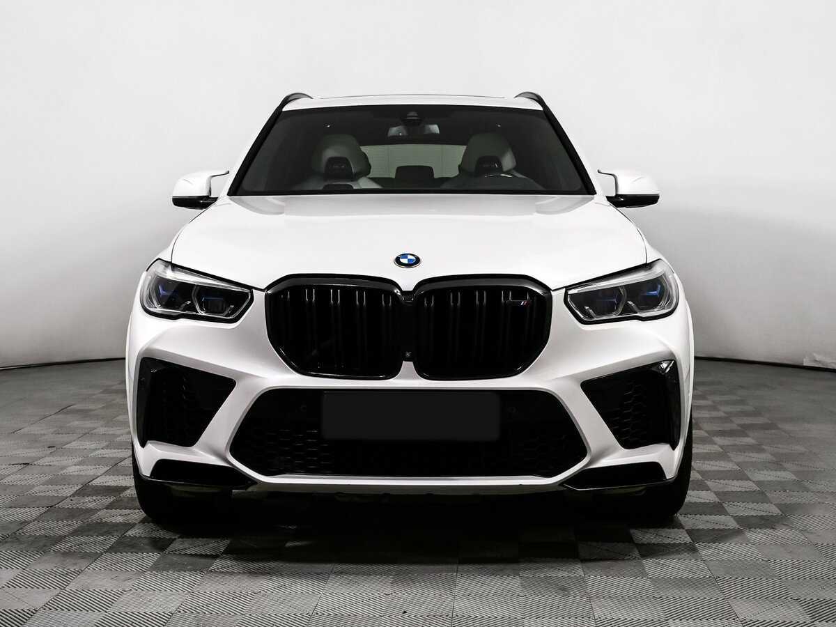 BMW X5 M с пробегом — 2021 год. Фото: #1